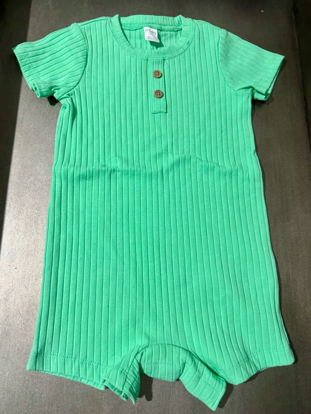 2 Sleeveless Short Rompers - Picture 2 of 3